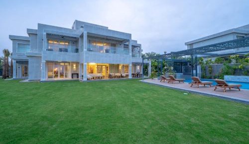 Deluxe Villa