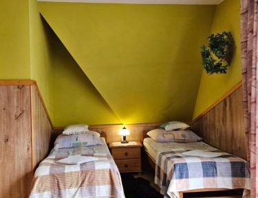 Triple Room with Private Bathroom