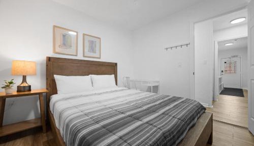Queen Room with Shared Bathroom