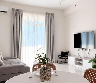 One-Bedroom Apartment with Balcony