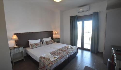 Studio with Sea View (2 Adults)