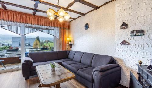 Superior One-Bedroom Apartment with Balcony