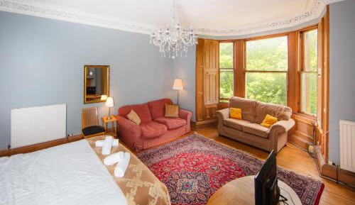 Four-Bedroom Apartment