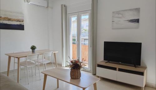 Three-Bedroom Apartment with Balcony