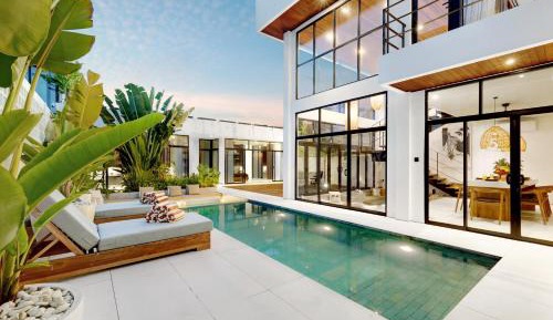 Villa with Sea View