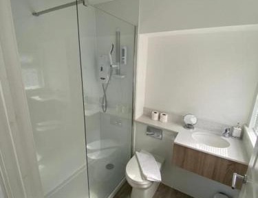 Double or Twin Room with Private Bathroom