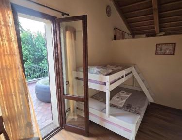 Quadruple Room with Private Bathroom
