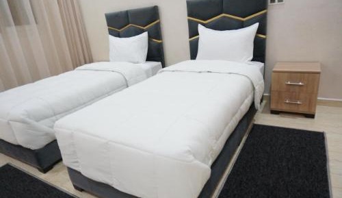 One-Bedroom Apartment with Balcony