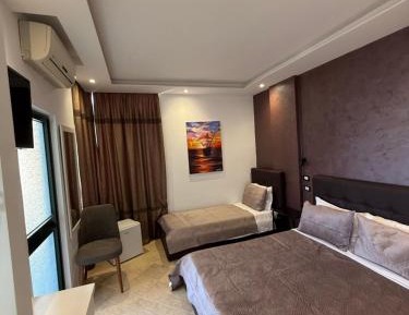 Triple Room with Balcony