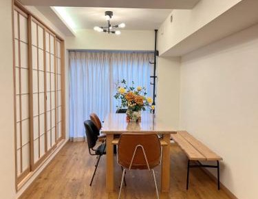 Three-Bedroom Apartment with Balcony