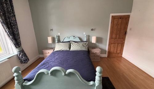 Double Room with Shared Bathroom