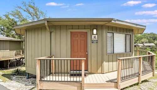 Bungalow