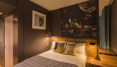 Standard King Room (Dinky)