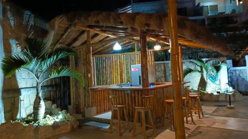 Deluxe Double Room (2 Adults + 1 Child)