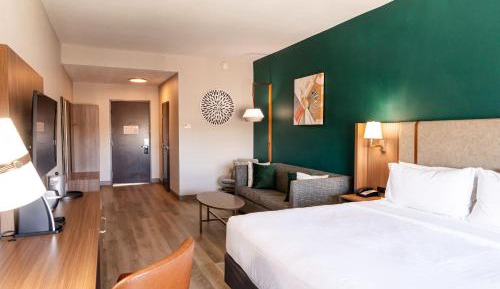 Executive King Room - Non-Smoking