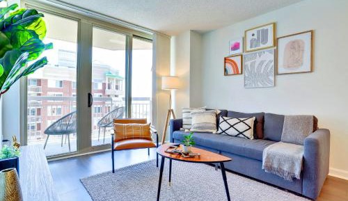 One-Bedroom Apartment - Non-Smoking