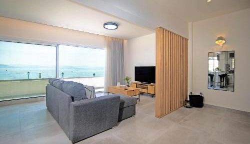 One-Bedroom Apartment with Sea View and Terrace