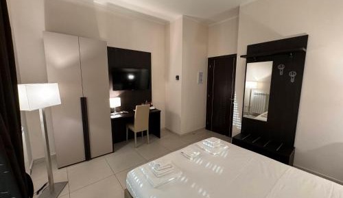 Double Room with Private External Bathroom