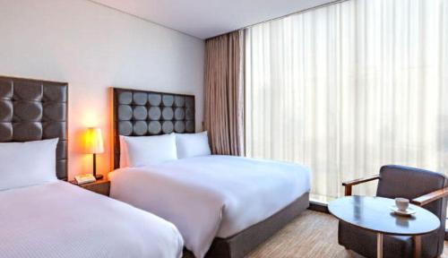 Premier Family Room (Double Bed + Double Bed)