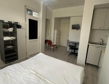 Standard Studio