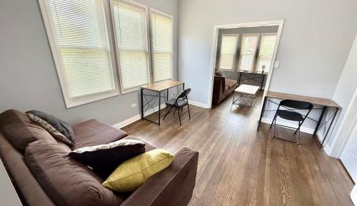 Single Room with Shared Bathroom