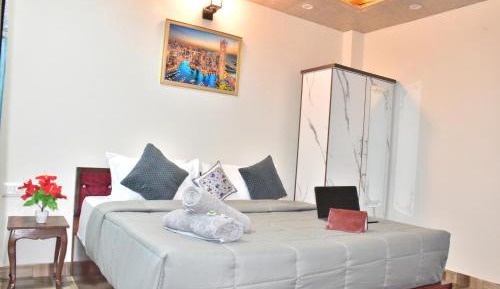 Double Room with Mountain View