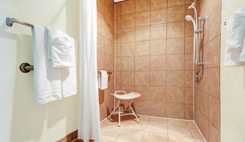 Queen Room, Disability Access, Non-Smoking