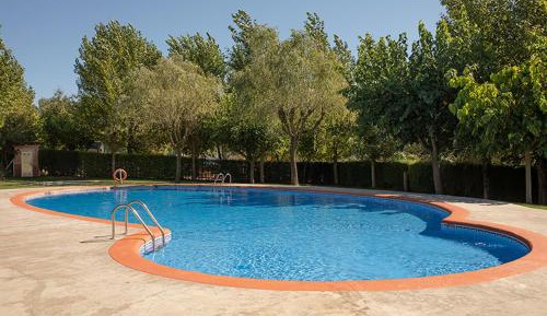 Bungalow with Private Terrace (2 Adults + 2 Children)