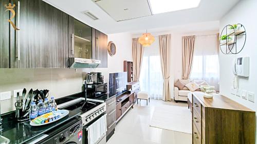Studio Apartment with Balcony