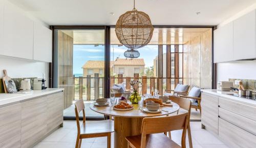 Two-Bedroom Apartment with Terrace