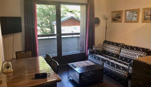 Apartment (5 Adults)