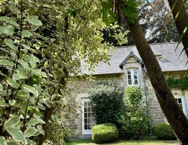 Four-Bedroom House Pères Carmes