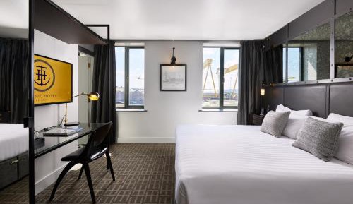 Superior King Room