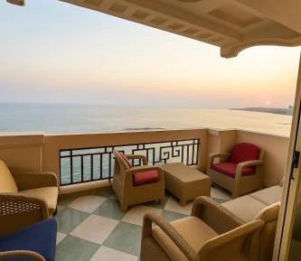 Three-Bedroom Premium Apartment with Balcony