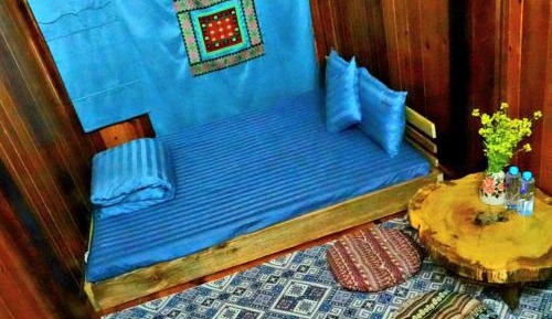 Standard Double Room with Shared Bathroom