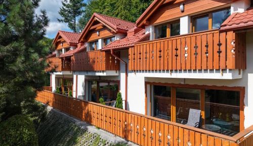 Suite with Mountain View