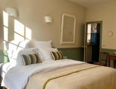 King Room with Garden View