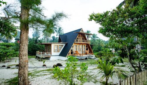 Bungalow with Sea View