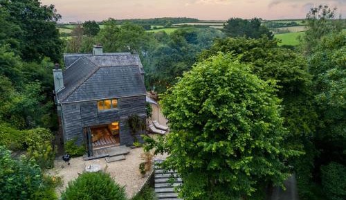Five-Bedroom House