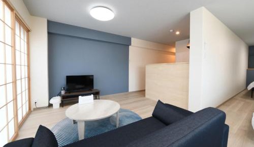 Superior One-Bedroom Apartment