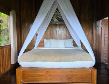 One-Bedroom Bungalow