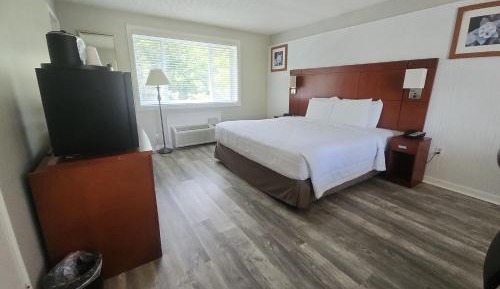 King Room - Non-Smoking