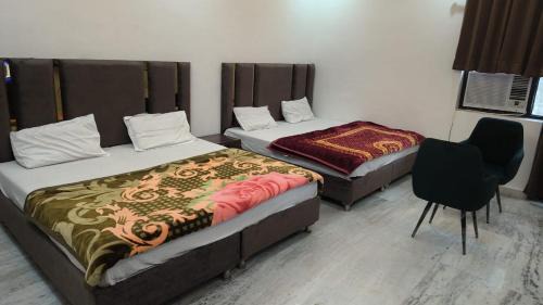 Deluxe Queen Room with Two Queen Beds