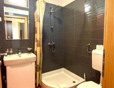 Double or Twin Room with Private Bathroom