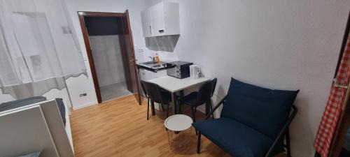 Room #1475040701