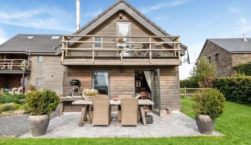 Two-Bedroom Holiday Home