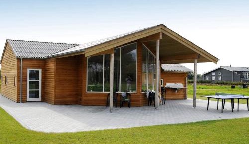 Five-Bedroom Holiday Home