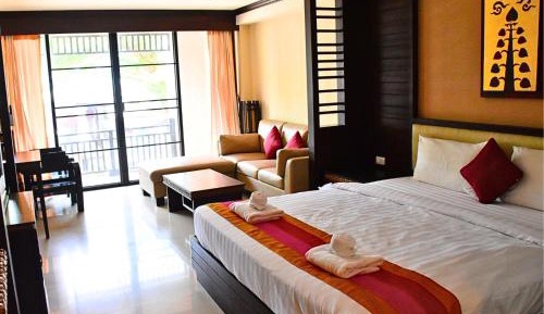 Studio Apartment with Balcony