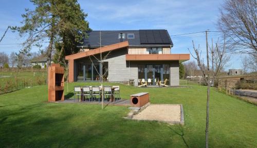 Four-Bedroom Holiday Home