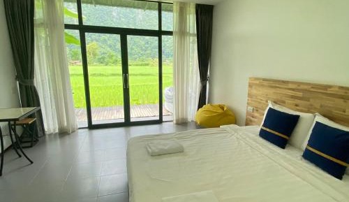 Double Room with Mountain View